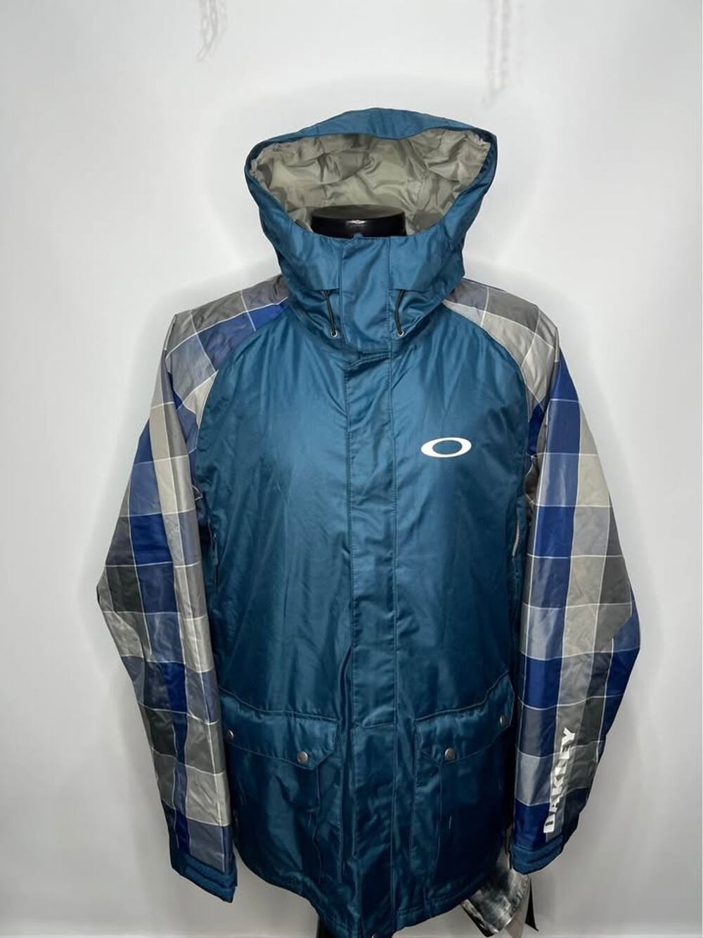 Men’s XXL Oakley Bonk Waterproof Snowboard Ski Jacket